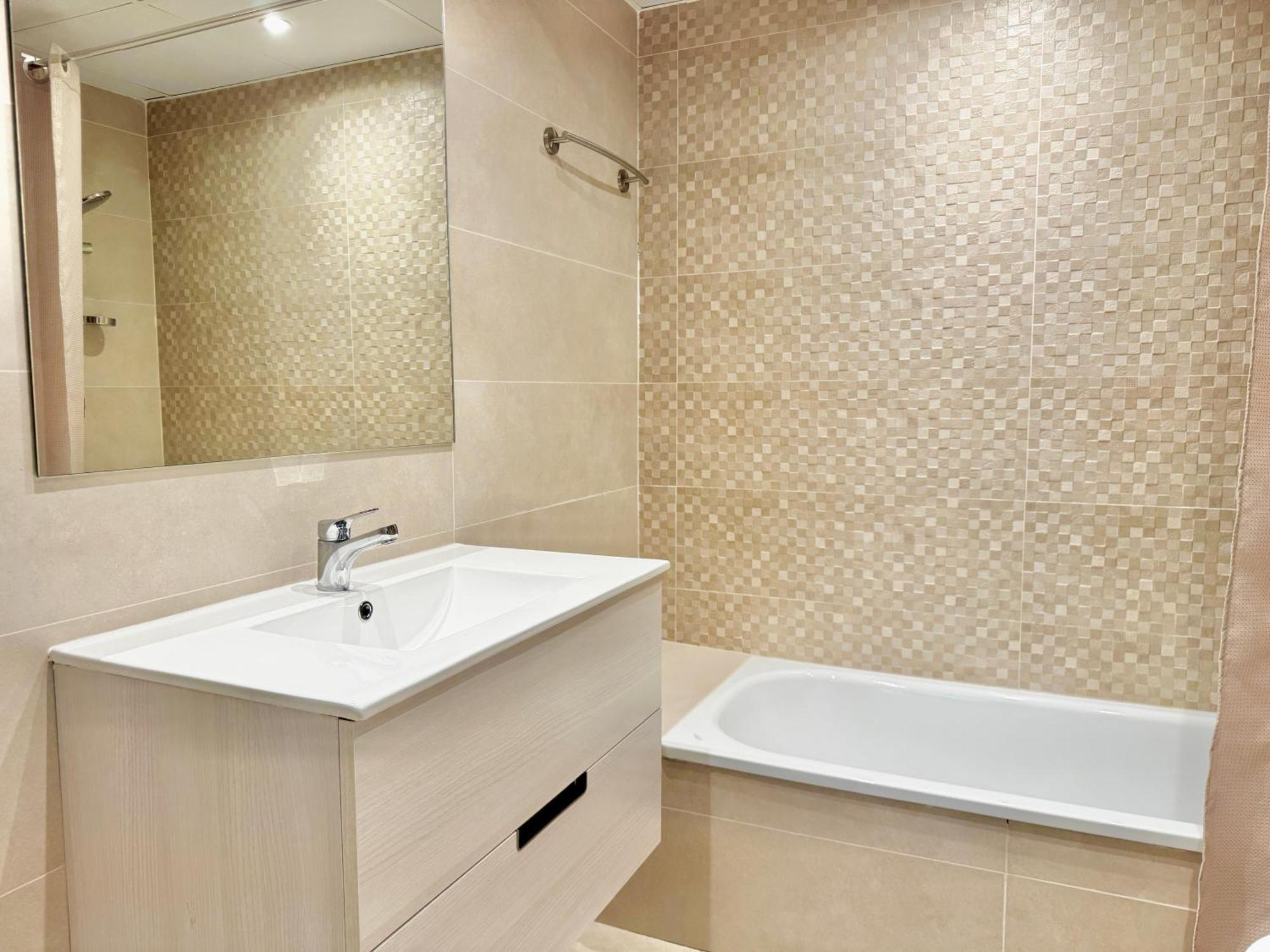 Sol Y Brisa Nueva Andalucia - Eaw Homes Apartamento *